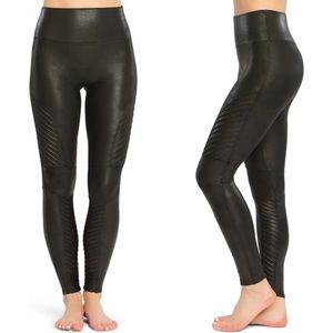 NWT Spanx Faux Leather Moto Leggins Very Black L